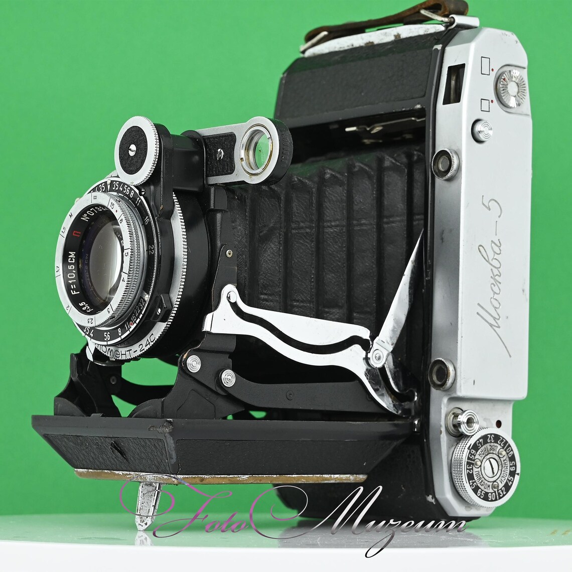 Vintage Moskva-5 Folding Camera 6x9 Medium Format Soviet Rangefinder 1956 Very Early Serial No. 5600316 As Is, foto 3 de 5