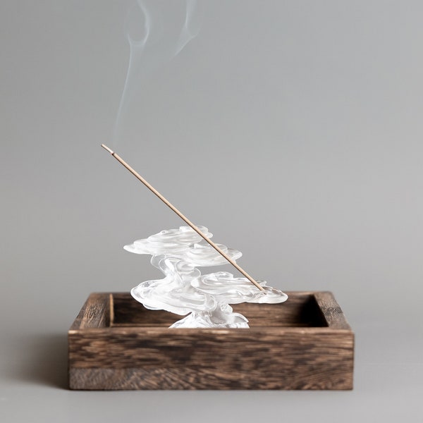Ethereal Clouds Liuli Incense Burner | Traditional Chinese Crystal Glass | Meditation Zen Mindfulness | Home Decor Gift Present