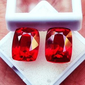 Loose Gemstone Natural Red Ruby 8 to 10 Cts 2 Pieces Certified With Free Gift