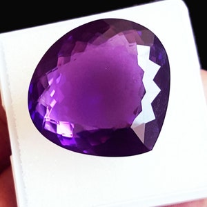 Natural Violet Amethyst Loose Gemstone (70-80 Ct)