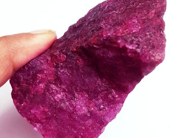 Natural Red Beryl Rough 333.75 Carat Certified Loose Gemstone With Free Shipping