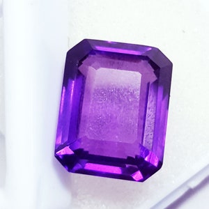 Violet Amethyst Loose Gemstone 9.65 Ct Certified