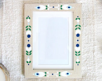 Modern Scandinavian Inspired Frame (5x7 or 4x6 with matting) - Hand Painted