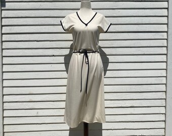 1970s Off White Jersey Casual Day Dress size Small