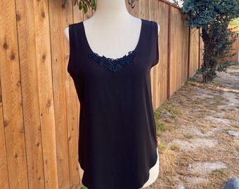90s Black on black Floral Appliqué Tank top Blouse womens size small