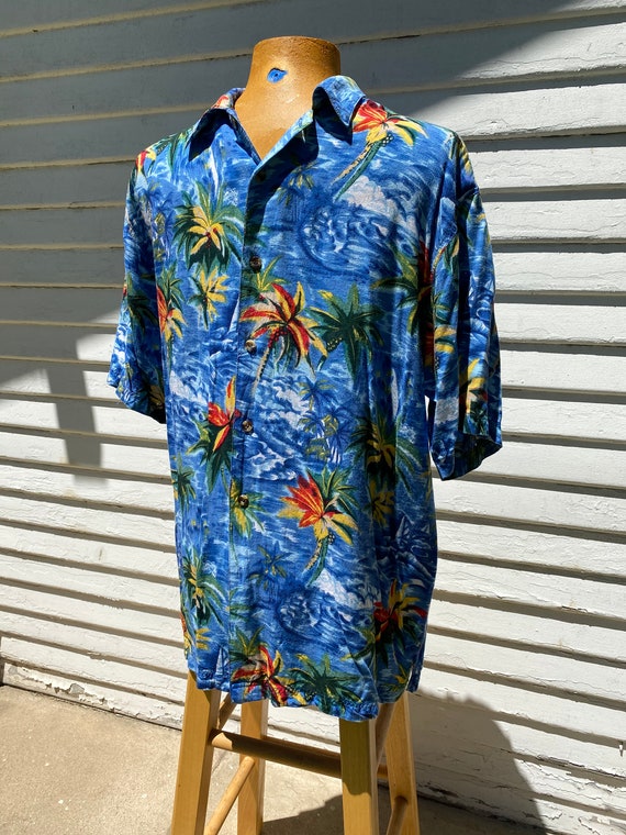 90s Hawaiian Shirt - image 3