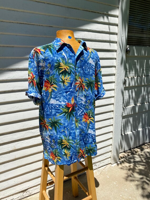 90s Hawaiian Shirt - image 2