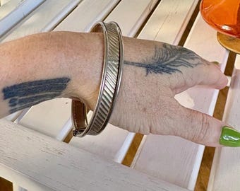 Vintage Triple Bangle Connected Goldish Silver tone 1970s