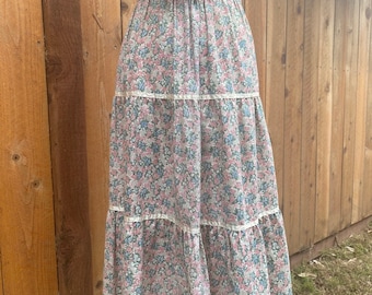 Vintage 1970s Floral Prairie Skirt Mid Calf XXS