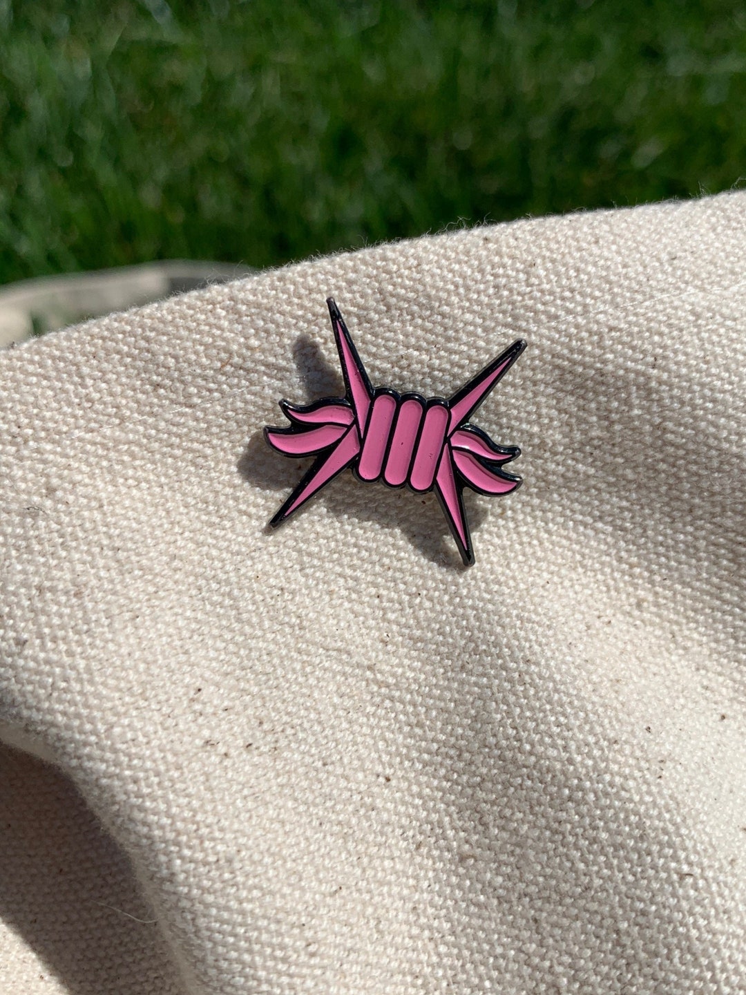 Barbed Wire Enamel Pin Pin Accessories Etsy