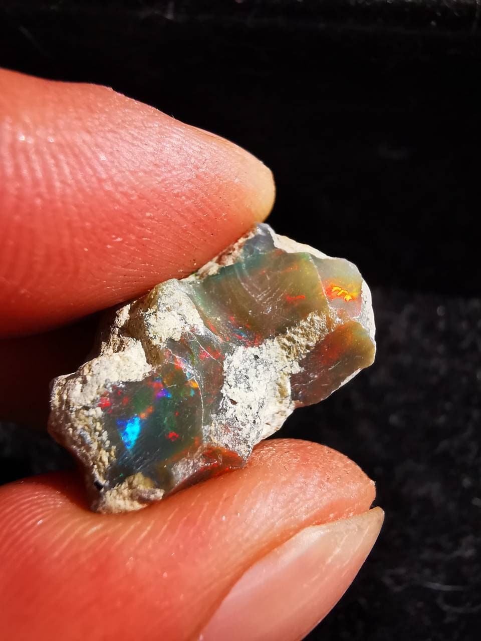 Opale Welo Qualité Extra Aaa, 17.5 Carat 2.5cm