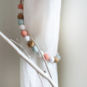 2 Coastal cottage beads curtain ties, Wooden bead garlands for window, Beaded curtain tie backs, Drapery tiebacks, Rustic curtain holdbacks