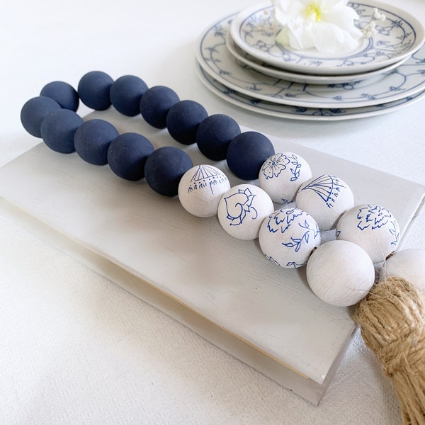 Chinoiserie decorative beads with tassel, Hamptons style blue white wooden bead garland, Coastal beaded tassel, Navy blue coffee table beads
