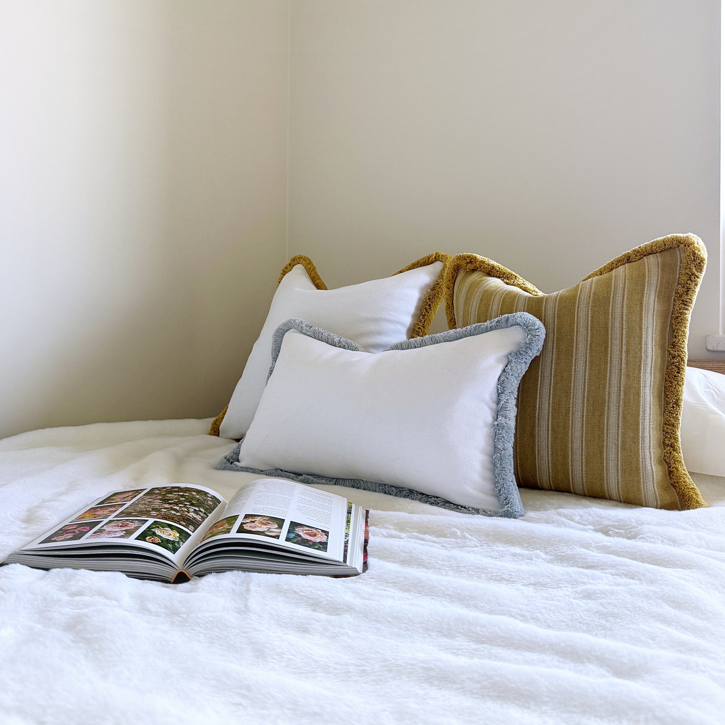 Heavy weight cotton white pillow cover with fringe, Pale blue brush fringed pillow cover, Coastal themed blue and white cushion cover