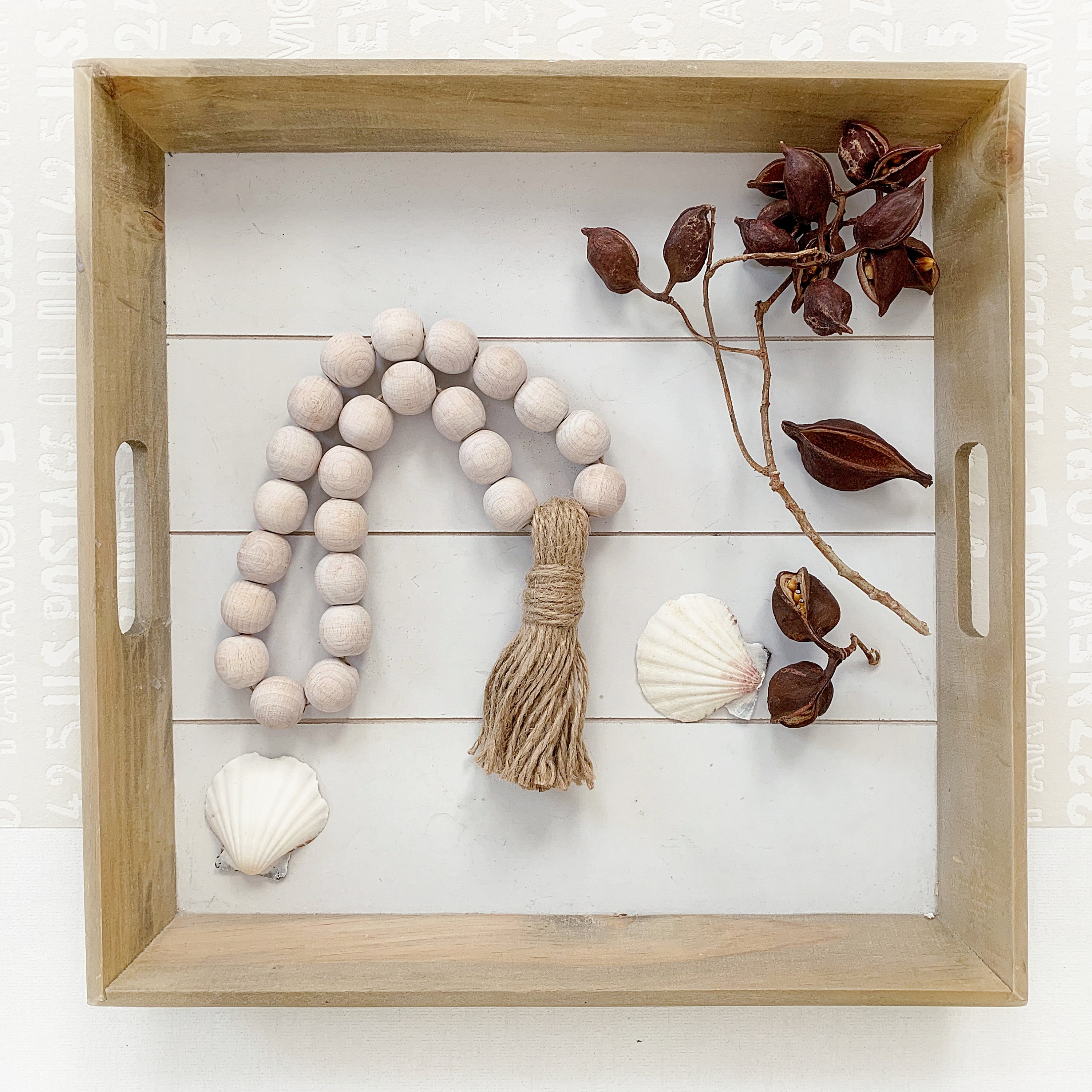 Guirlande Perles Bois Et Pompons Jute 140cm - Décoration Bohème Et Perles De Prière