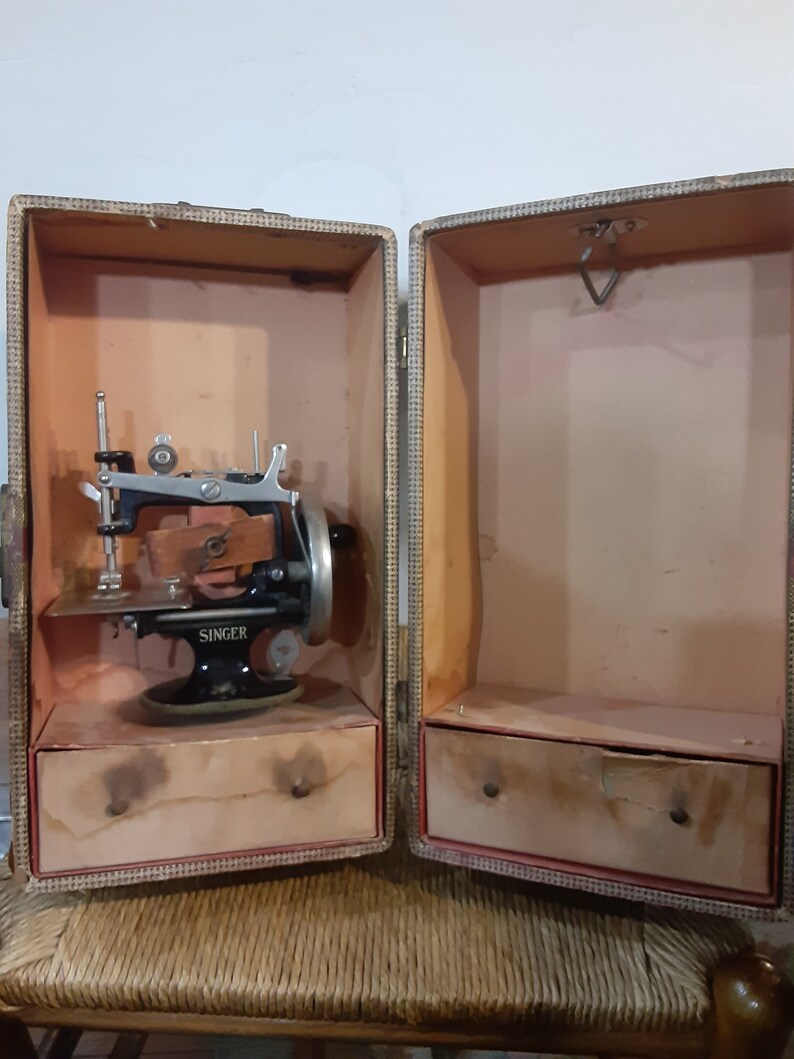 1920's Toy Singer Sewing Machine No.20 Etsy