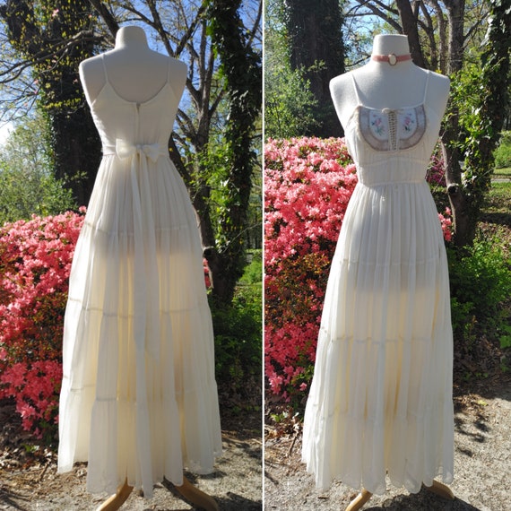 1970s Gunne Sax Rose Embroidered Sundress FLAWS W… - image 4