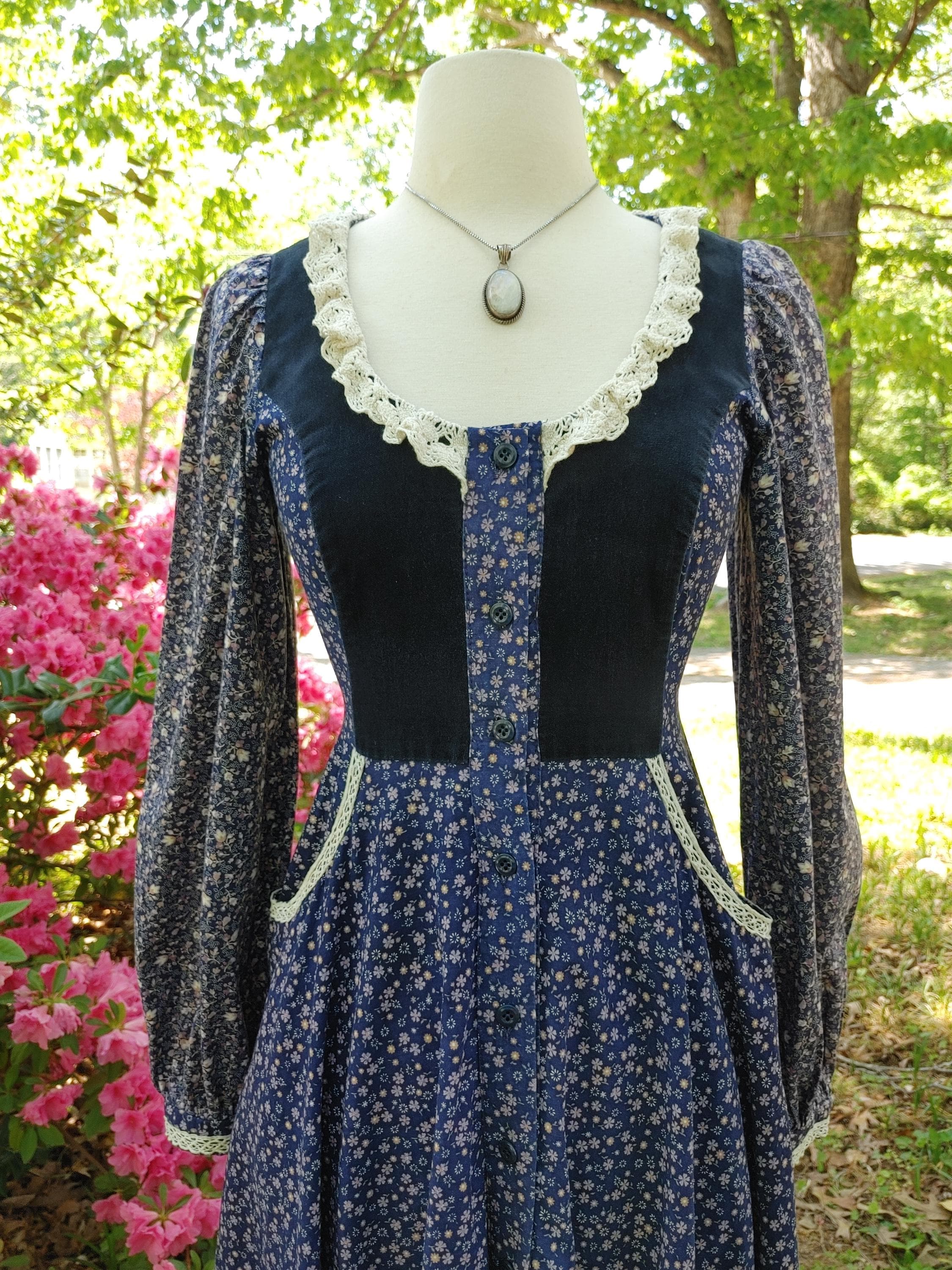 gunne sax blue floral dress Royal Blue Sequin Lace V-Neck A-Line Long Prom Dress – Modsele main image 0