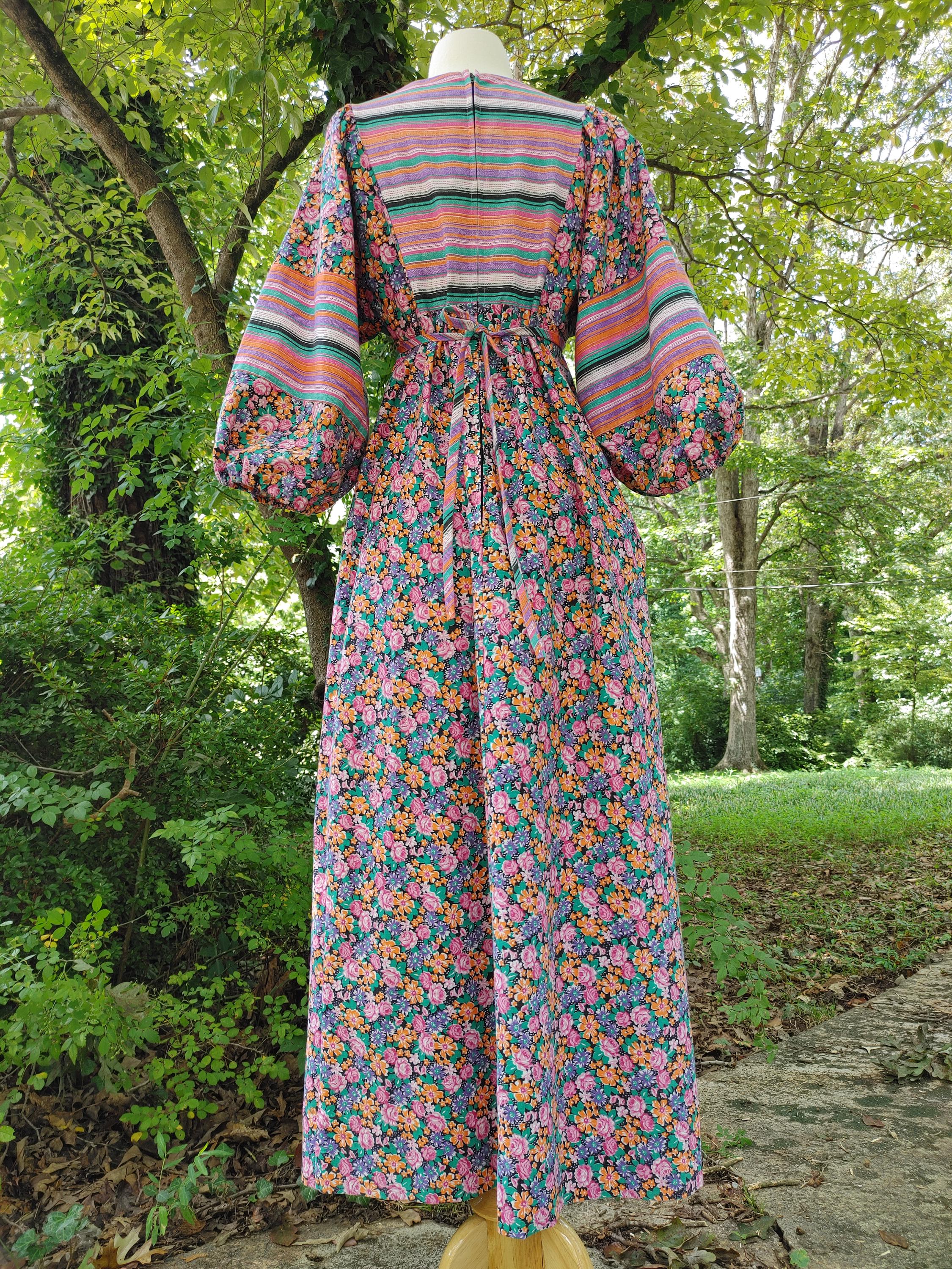 1970s Floral Calico Hippie Balloon Sleeve Maxi Dress Kaftan Prairie ...