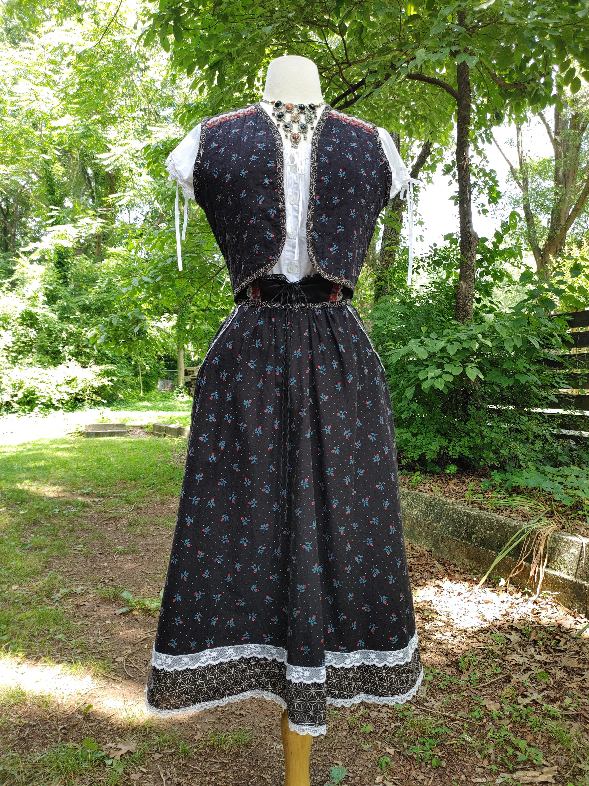 gunne sax ガニーサックス　小花柄　vintage skirt Vintage Jeunes Filles Gunne Sax by Jessica McClintock Calico