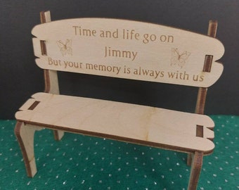 Personalized Miniature Birch Memorial Bench: Engraved Pet Tribute