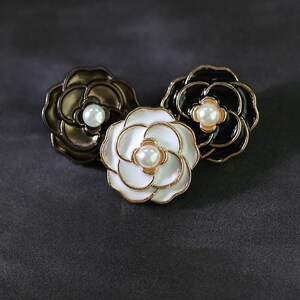 10PCS Black Gold Vintage Pearl Flower Buttons Haute Couture 