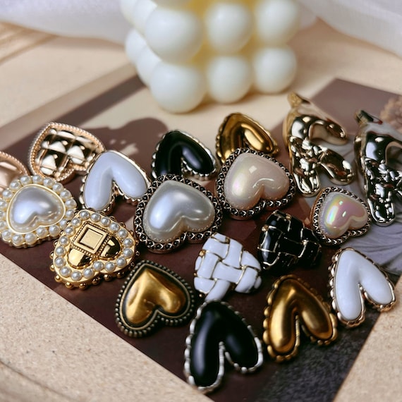 6 Pcs Fashion Heart Shape Buttons, Vintage Pearl Buttons, Haute Couture  Coat Metal Buttons, Sewing Buttons, 18mm-30mm Buttons for Suit Coat 