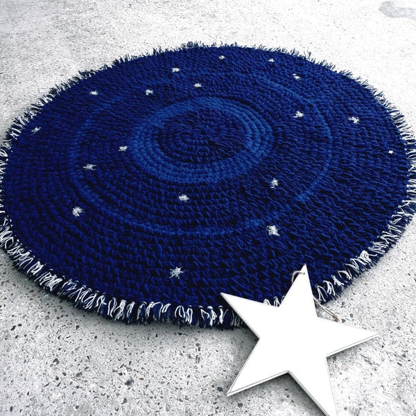 Tapis rond nuit étoilée 130 cm fait main au crochet