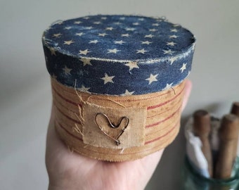 Americana fabric covered box / primitive patriotic box / primitive Americana/ stars and stripes small trinket box