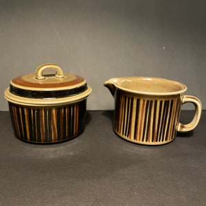 Vintage ARABIA Kosmos Creamer and Sugar Bowl // Gunvor Olin-Grönqvist // 60s Finnish Home // Arabia Finland