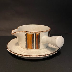 Sauce bowl  with saucer, Midwinter Stonehenge Earth