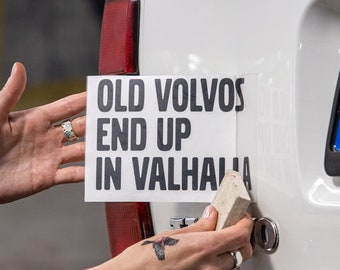 Autocollants pour Volvo, autocollant Vikings, vieilles Volvos finissent à Valhalla, décalcomanie de voiture volvo, autocollant en vinyle, autocollant de pare-chocs, autocollants d'émission de télévision Vikings