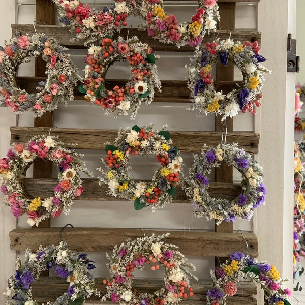 Mini dried flower wreaths