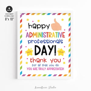 Puede incluir: Impresión enmarcada con borde blanco, con texto colorido que dice "Happy Administrative Professionals Day!" con un gráfico de pulgar hacia arriba e ilustraciones de estrellas. La impresión mide 20,3 cm x 25,4 cm.