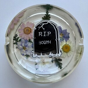 Cenicero juvenil RIP