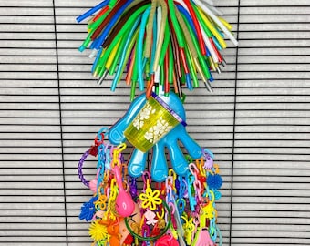 Spirit Fingers - Fun Hanging Toy for Sugar Gliders, Birds, Squirrels, Ferrets & Other Small Pets