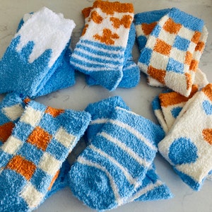 2x pairs novelty socks childrens adults unisex fun warm fleece fluffy stocking fillers blue winter clothes gift size 4-7 slippers snuggle