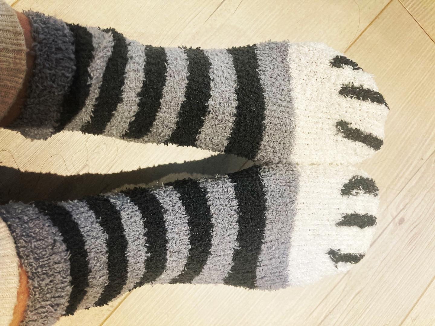 Animal Fleece Cat Print Slipper Socks Fun Cats Womens Gift - Etsy Animal Fleece Cat Print Slipper Socks Fun Cats Womens Gift - Etsy