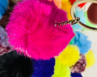 2x coloured Pom Pom keychain fluffy keyring keys key ring super soft balls fluff girl party bags keyrings keychains accessories birthday