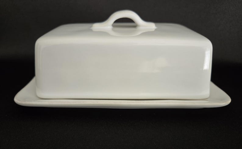 Crate & Barrel Marin White Creamware Butter Dish