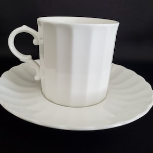 Mikasa/Yardley/Maxima/Chip Resistant/Teacup/Flat Cup & Saucer Set