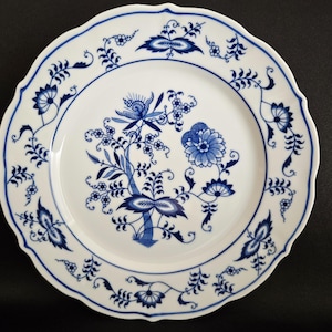 Blue Danube/Japan/2002 Backstamp/Salad Plate