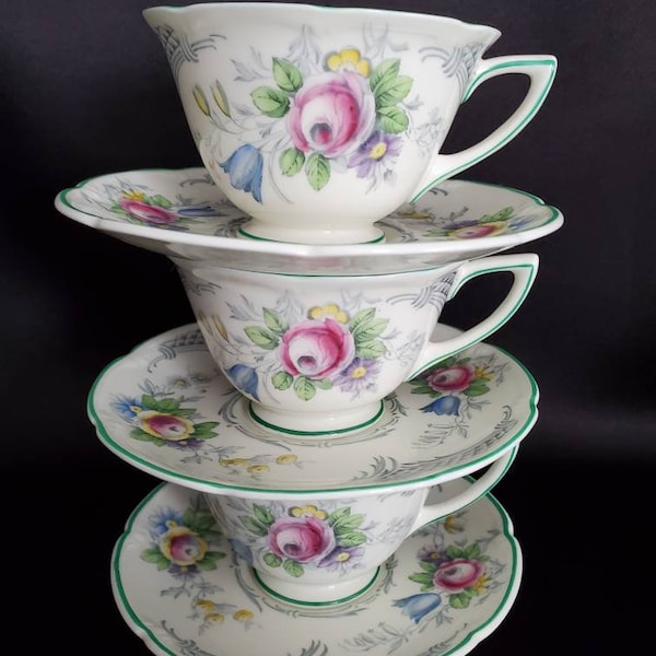 Old Chelsea/Royal Doulton England/Bone China/Backstamped and Numbered/Creamware/Cottage Charm/Footed Cups & Saucers, Service for 3