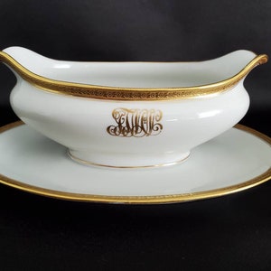 Royal Limoges/French Porcelaine/Gerard, Dufraisseix & Abbot/Gilded/Monogrammed/Gravyboat with Attached Underplate