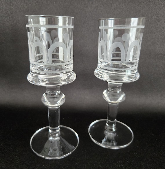 Husar by Sweden's Kosta-boda Aperitif Glassware: Cordial Glasses (set of 2)