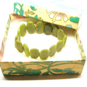 JADE nephrite  GREEN BRACELET Vintage