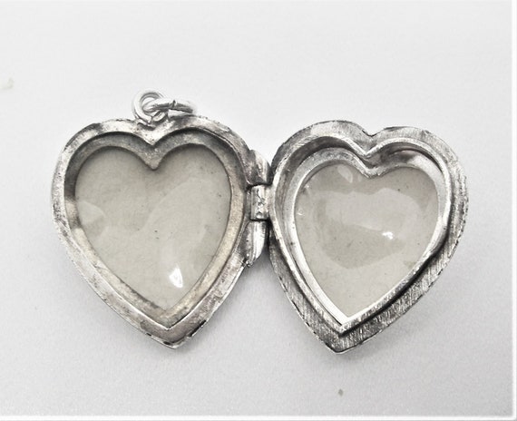 アクセサリー vintage silver925 heart locket pendant 925 Sterling Silver Detailed Heart Locket Keepsake Pendant