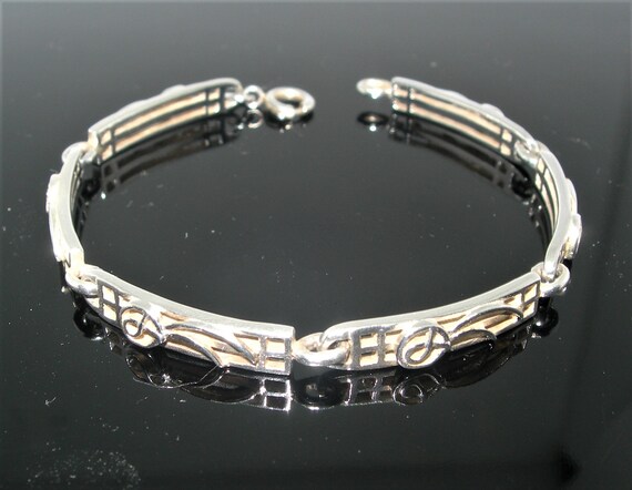 Sterling silver bracelet Macintosh design
