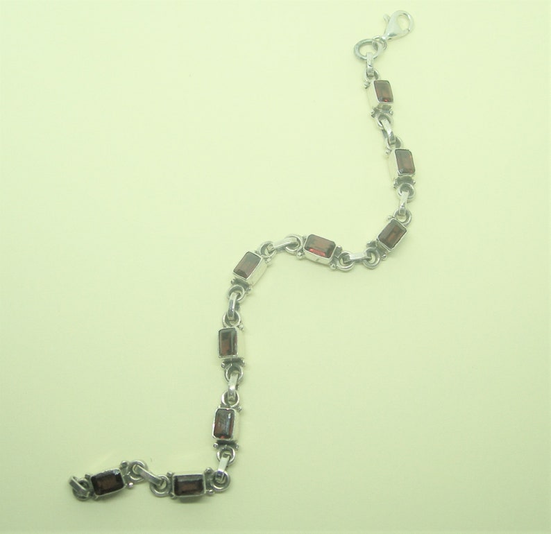 Sterling silver and carnelian bracelet