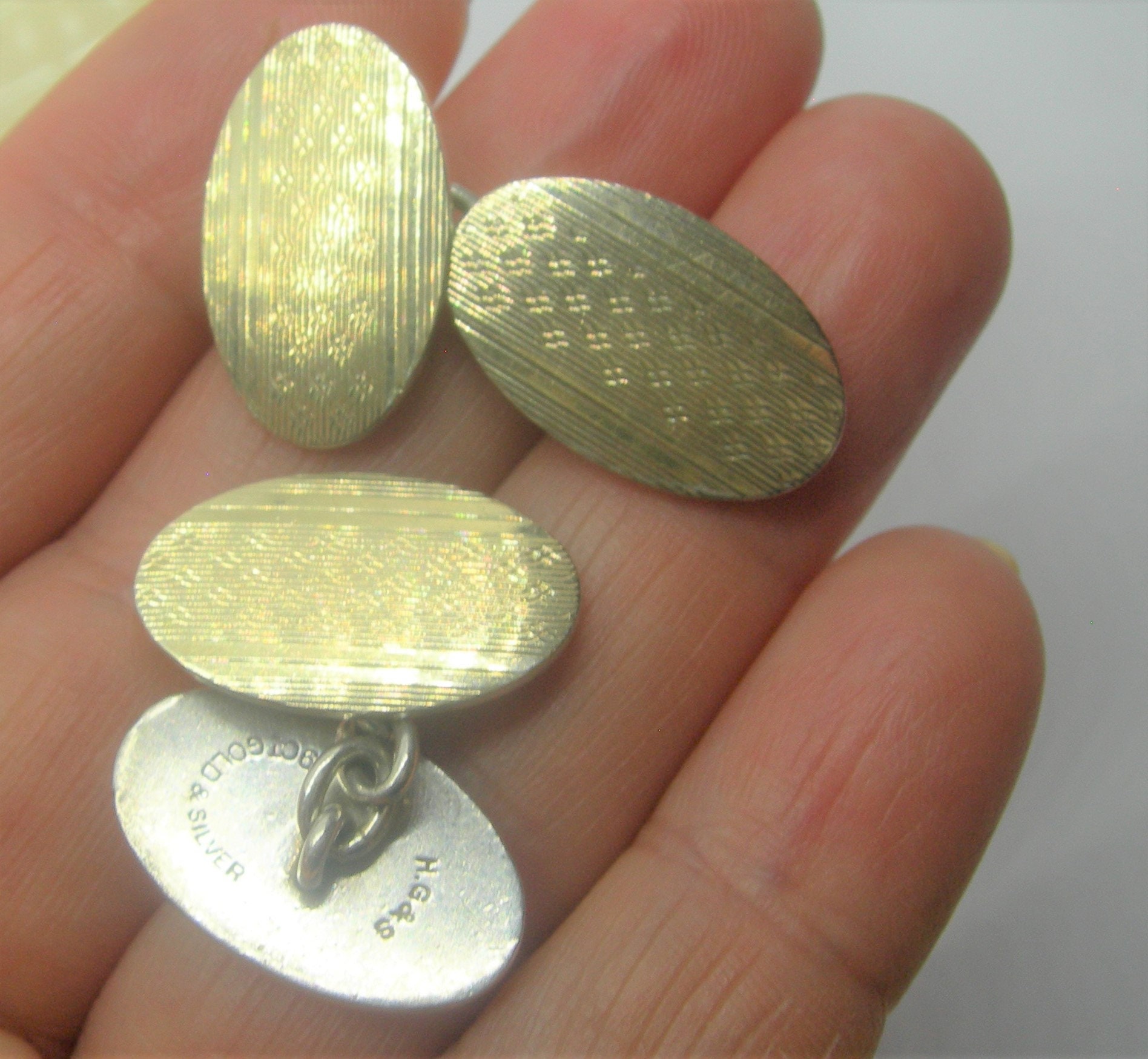 Boutons De Manchette Art Déco Gravés Or 9k Ovales - Métaux Mélangés, Artisanaux, Occasion Excellent état